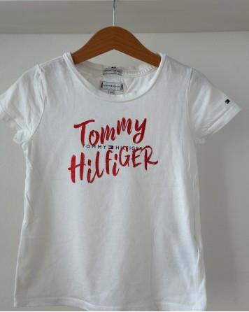 Triko dětské Tommy Hilfiger bílé s červeným nápisem